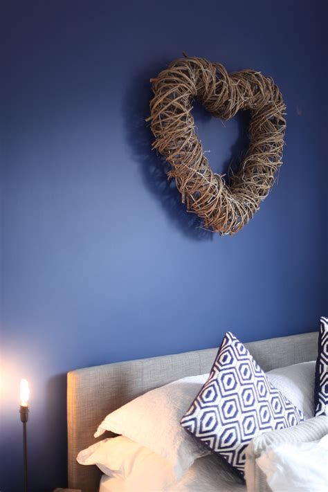 We did not find results for: Sapphire Salute Dulux for this bedroom feature wall ...