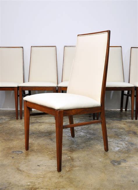 He was exposed to all the new modern furniture coming he also designed other signature pieces: SELECT MODERN: Set of 6 Milo Baughman Dining Chairs