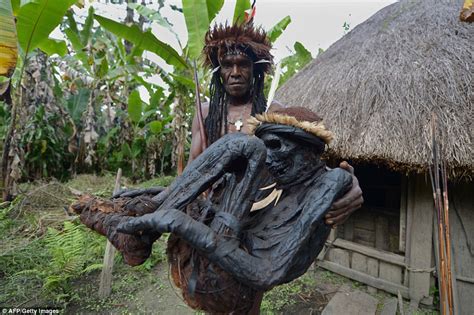 The Hidden Mountain Tribe In Papua Where Villagers