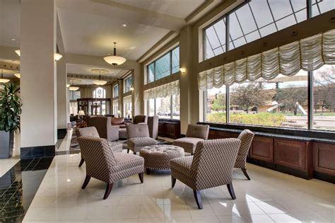 Drury Plaza Hotel Broadview Wichita Wichita Ks 2021 Updated Prices