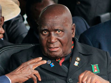 Kenneth kaunda is a zambian revolutionary and politician who served as the first president of the country. Zambia's Kenneth Kaunda, 97, hospitalized amid virus surge ...