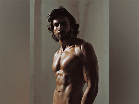 Ranveer Singh Sets The Temperature Soaring With His Shirtless Pictures Articles