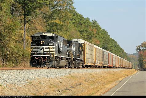 Railpicturesnet Photo Ns 6815 Norfolk Southern Emd Sd60m At Irondale