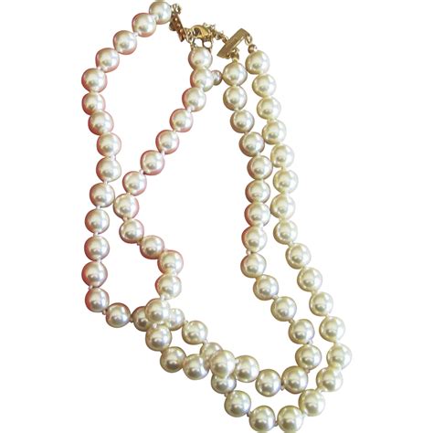 Kenneth Jay Lane Kjl Faux Vintage Pearl Necklace Pearl Necklace Vintage Vintage Pearls