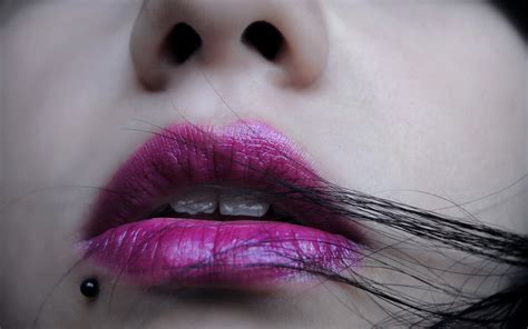 Women Model Face Lipstick Lips Closeup Piercing 2560x1600