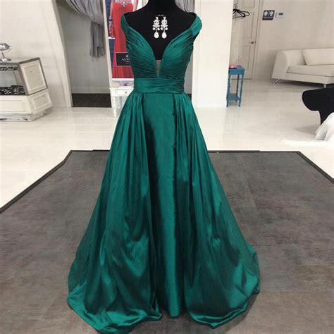 Elegant Emerald Green Prom Dresses Satin Long Formal Evening Gowns 2016