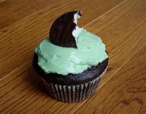 Naked Cupcakes Chocolate Mint Cupcakes 6688 Hot Sex Picture