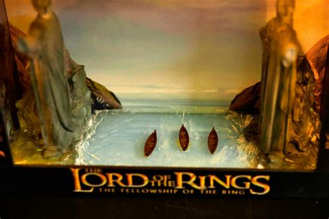 Argonath Lotr Diorama T Collectible Not 3d Printed Handmade Etsy