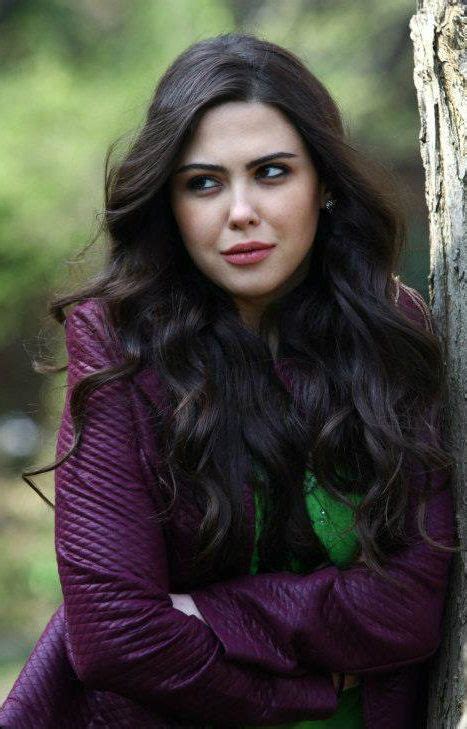 Dilara Aksüyek Merhamet Turkish Tv Series 20132014 Pretty People