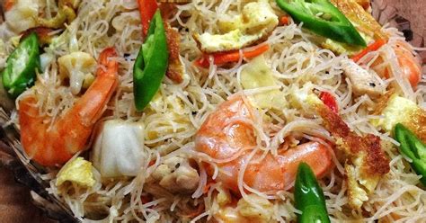 Coba praktikkan resep bihun goreng pedas. 12 resepi bihun goreng singapura yang sedap dan mudah oleh ...