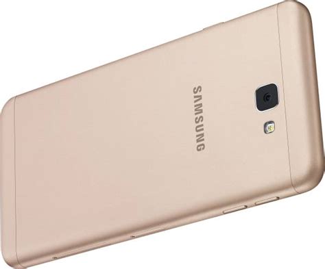 The samsung galaxy j5 prime comes armed with 2 gb ram. Samsung Galaxy J5 Prime (Gold, 2GB RAM, 16GB) Price in ...