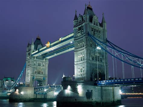 Visitor For Travel Tower Bridge London Icon Suspension Bridge