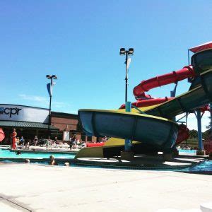 Amenities include indoor and outdoor competition pools with low and high dives, water slides, childr. Birmingham Area Splash Pads and Waterparks - Birmingham Mommy