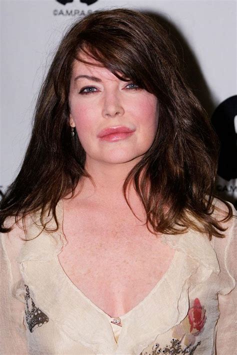 Lara Flynn Boyle Is That You Actress Steps Out Looking Unrecognizable