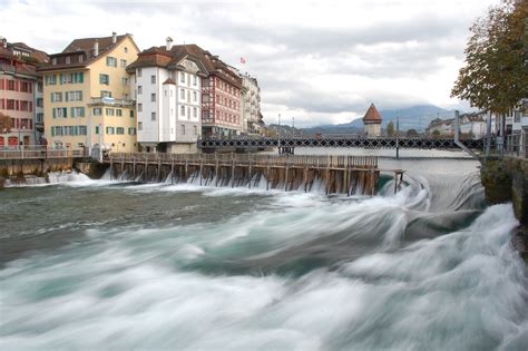 The Reuss River The Reuss River Flows Through Lucerne Luz Flickr