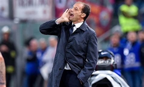 Carlo pellegatti su possibile passaggio di donnarumma alla juve:e' uno stillicidio, per un mese parleranno del rinnovo di donnarumma. Szczesny o Donnarumma? Allegri ha deciso: lo vuole per la ...