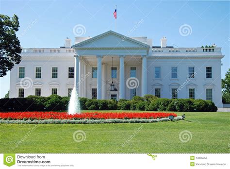 El presidente es el líder de la nación y el comandante de las fuerzas militares. La Casa Blanca En Washington DC Foto de archivo - Imagen ...