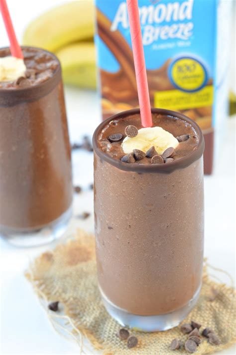 A refreshing smoothie made with homemade almond milk and fresh frozen banana, another way to enjoy the goodness of almond milk! Healthy Chocolate banana smoothie | Almond milk ...