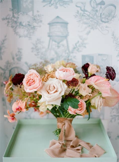 47 Beautiful Bouquets For A Fall Wedding In 2020 Wedding Bouquets
