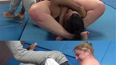 Ggcurvy127 Hd Grappling Girls In Action Clips4sale
