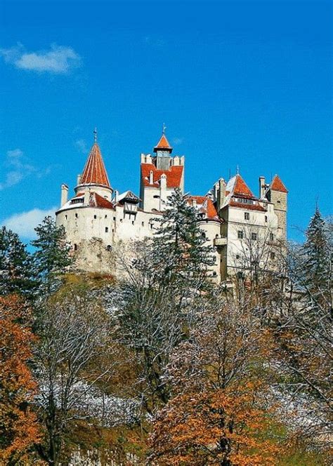 Draculas Castle In Transylvania Amazing Places On Earth Castle