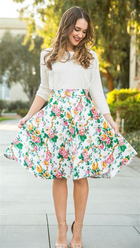 Girlish Floral Skirt Outfits For Spring Styleoholic