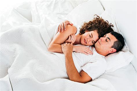 Real Health Benefits Of Cuddling