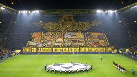 Maybe you would like to learn more about one of these? Bvb Frankfurt Choreo : Frankfurt gegen Chelsea: Eintracht ...