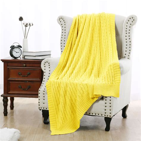 Cotton Knitted Throw Blanket Soft Warm Cable Knit Blanket , Yellow 