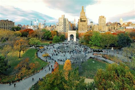 Die Dunkle Vergangenheit Des Washington Square Parks In New York