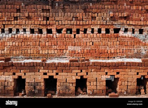 Kiln Fired Bricks Hi Res Stock Photography And Images Alamy