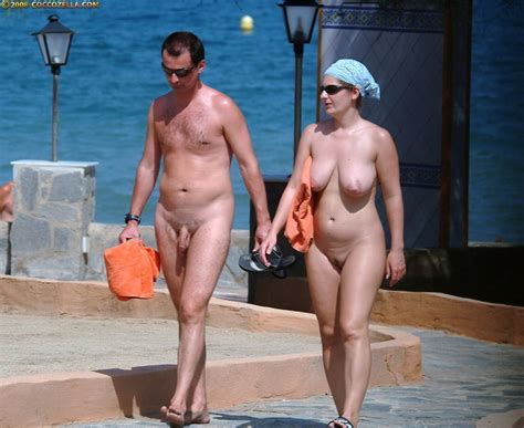 Naked Couple On The Fkk Beach Pict Gal