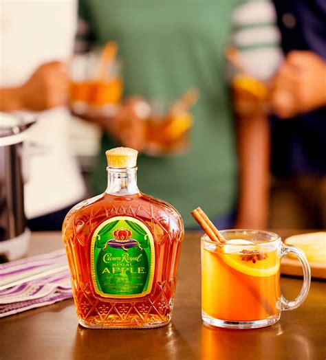 See more ideas about apple drinks, crown apple, crown royal drinks. Linebacker Apple Cider | Game Day Whisky Cocktail | Crown Royal