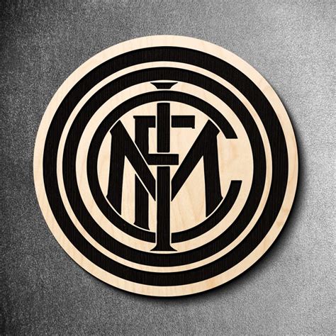 12x12 Handcrafted Wooden Crest Inter Milan Chitrachaya