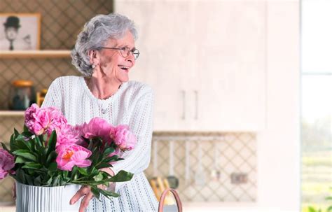 Seniorin-amb-pflege | VIVIANUM