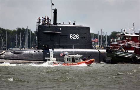 The Submarine Spotted In Charleston Harbor This Afternoon Was The Navy