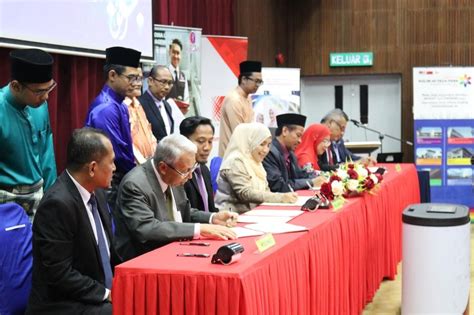 Picoms peneraju kolej universiti online. Kolej Profesional Baitumal Kuala Lumpur » Soft Launch ...