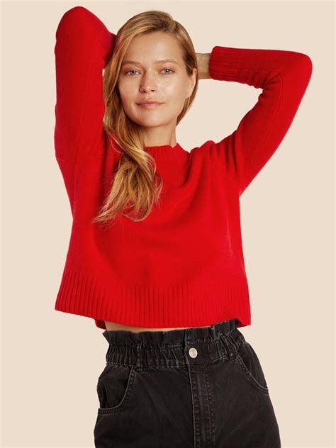 Italic - Boxy Cropped Cashmere Sweater | Cashmere sweater women, Cashmere sweaters, Sweaters