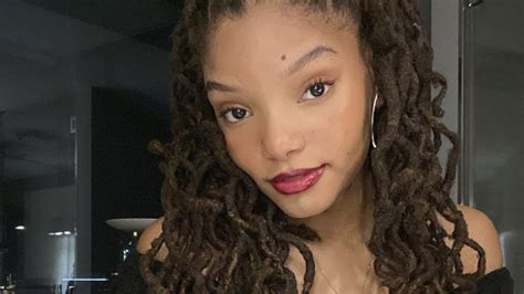 Fans Get First Look At Halle Bailey As Ariel While Filming Disney S