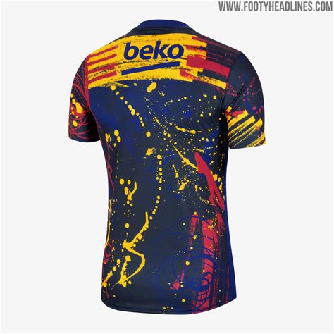 Offizielle nike trikots vom fc barcelona mit spielrbeflockung erhältlich. VERRÜCKTES Nike FC Barcelona 2020 Aufwärmtrikot ...