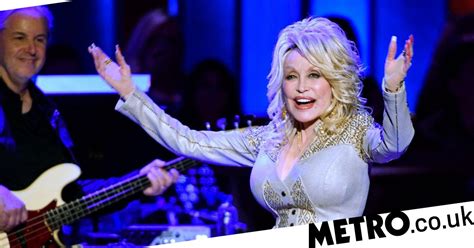 Dolly Parton Recently Bumped Into The Actual Real Life Jolene Metro News