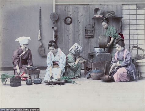 Rare Hand Colored Photos Of The Everyday Life In Meiji Japan 1890s