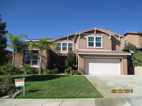 SPECTACULAR GOLF COURSE VIEW HOME IN MURRIETA - 38489 Clearbrook Drive