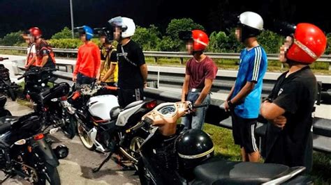 Tapi, berapa ramai yang memahami apa itu akaun 1 dan akaun 2 kwsp ni? 25 penunggang motosikal dari Kota Samarahan ditahan dan ...
