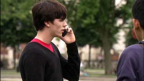 Skins 1x01 Nicholas Hoult Image 13238136 Fanpop