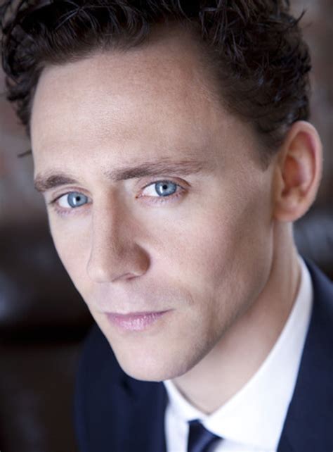 The official tom hiddleston facebook fanpage. Tom hiddleston 2021 - büromaterial, schreibwaren ...