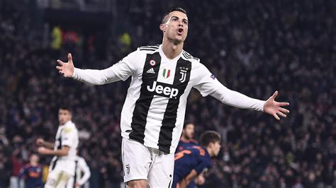 Cristiano Ronaldo Devient Le Premier Joueur à Remporter 100 Matches En