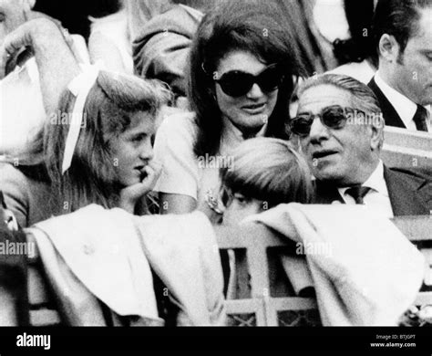 Caroline Kennedy John Jacqueline Onassis Und Aristotle Onassis Sehen Die World Series 1969