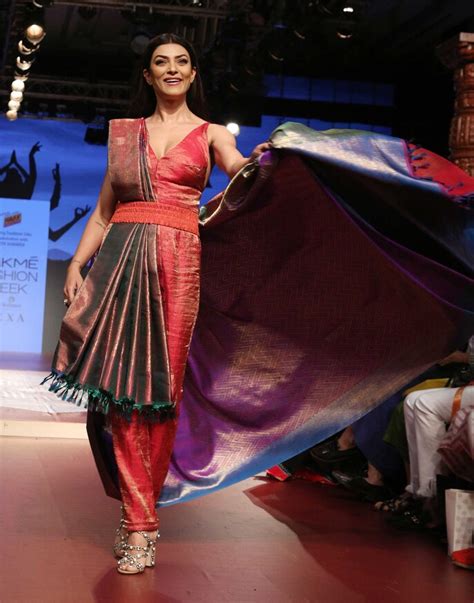 sushmita sen slays it in silk concept saree on lfw 2018 day 2 see pics