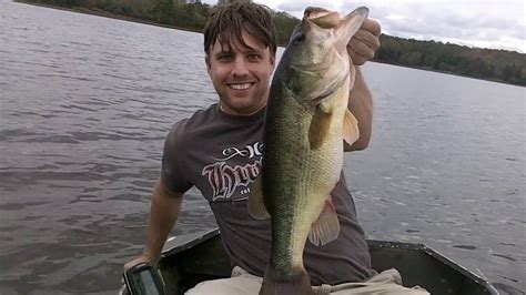 Beaverdam Creek Reservoir Bass Fishing Virginia Part 2 Youtube